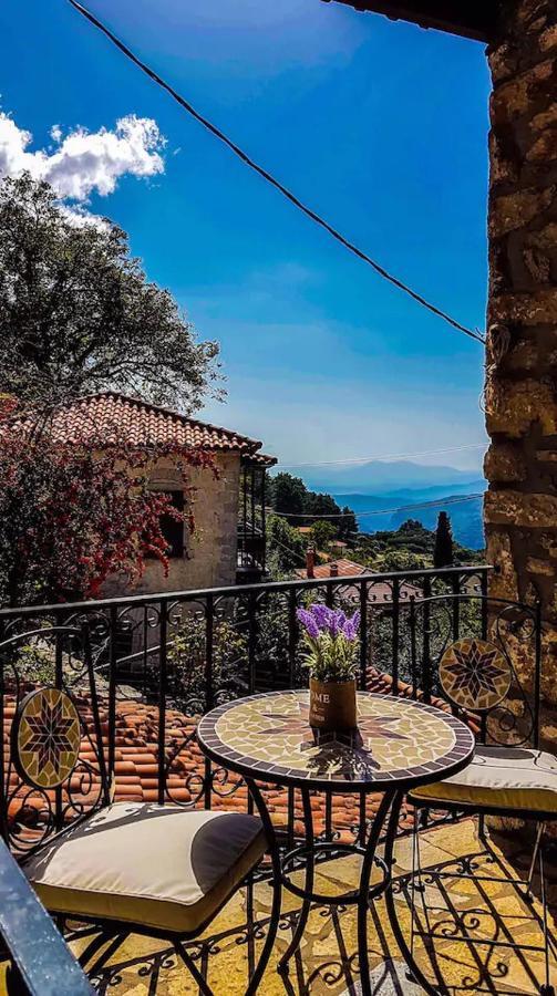 Sophia'S Stone House Apartman Dimicána Kültér fotó